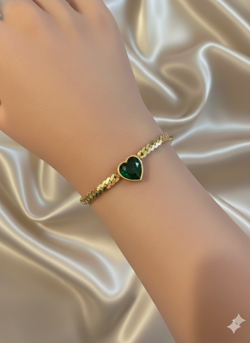 EXQUISITE GREENSTONE BRACELET