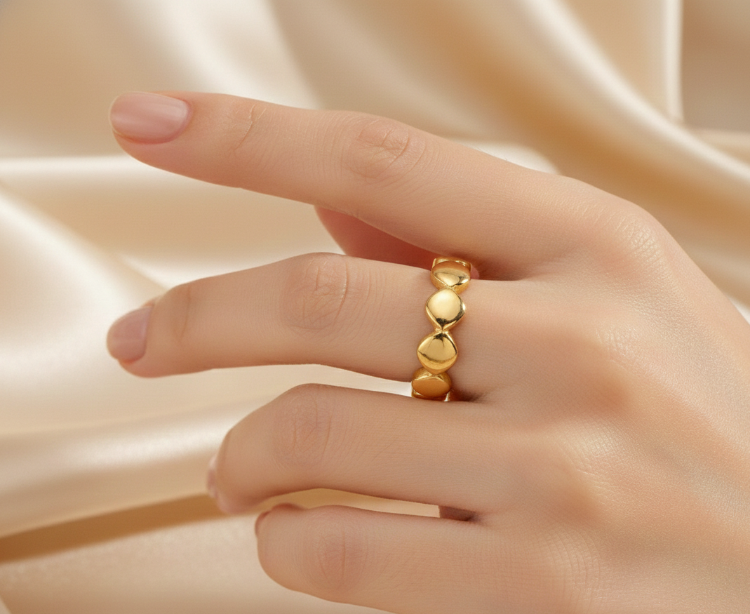 LOVEY DOVEY RING