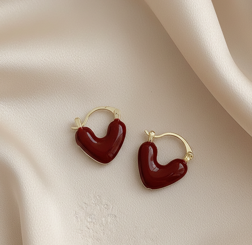 WINTER WINE HEART HOOPS