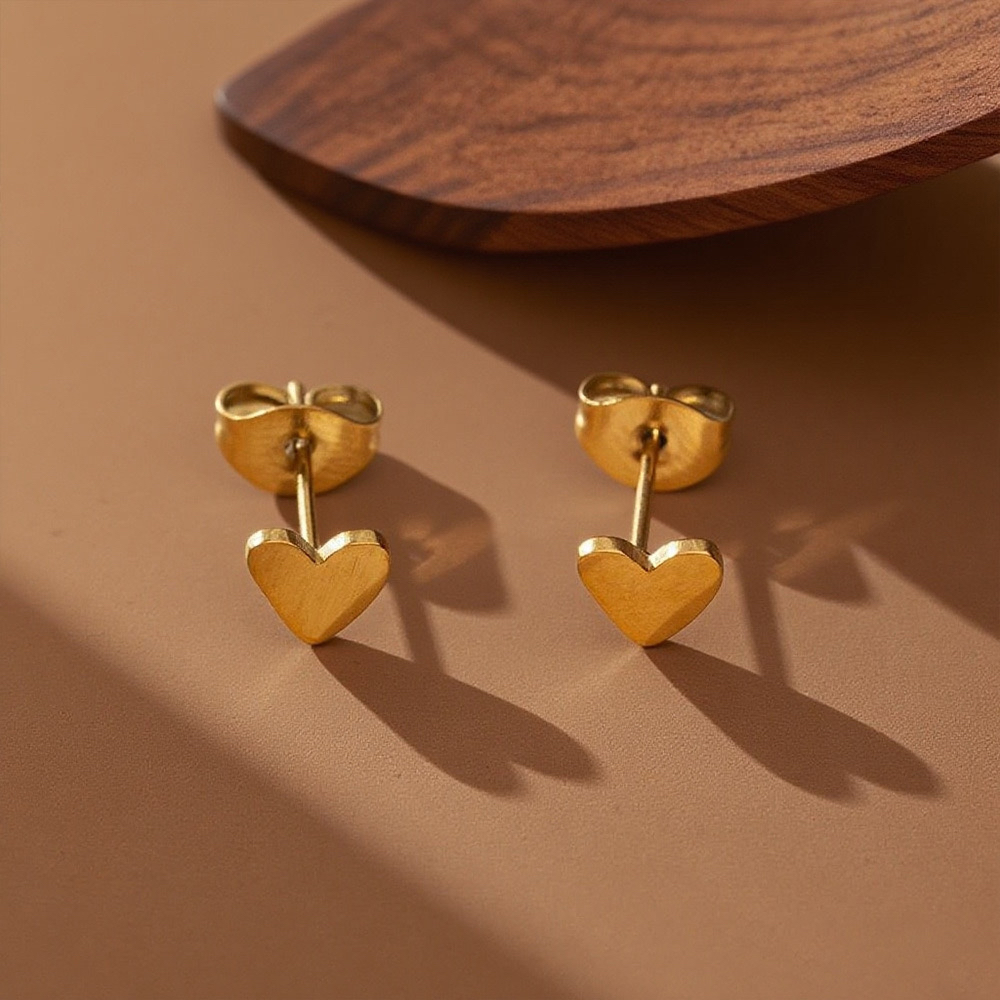 STUDDED HEART EARRING